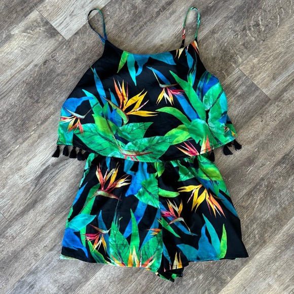 Ana Tropical Print Romper with Tassel Detail - Picture 6 of 6